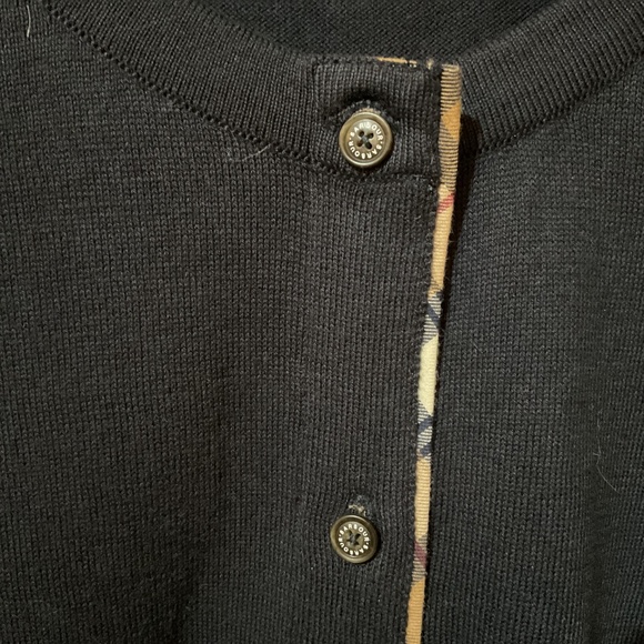 Preppy Barbour women’s classic navy cardigan sweater with tartan trim - Picture 4 of 7